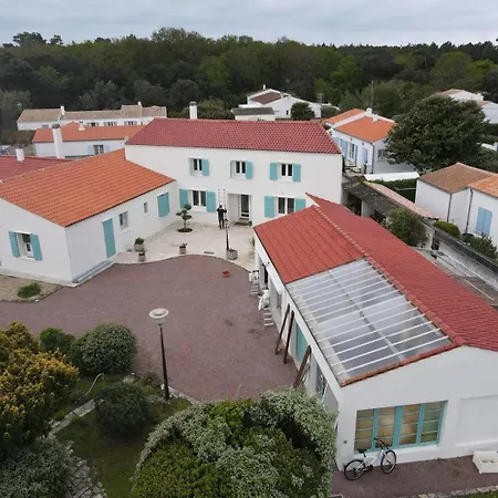 Propriete Ile Oleron La Lumineuse Piscine & Acces Prive A La Plage Дом отдыха Долю-д'Олерон